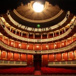 Θέατρο Απόλλων, πηγή βικιπαιδεία